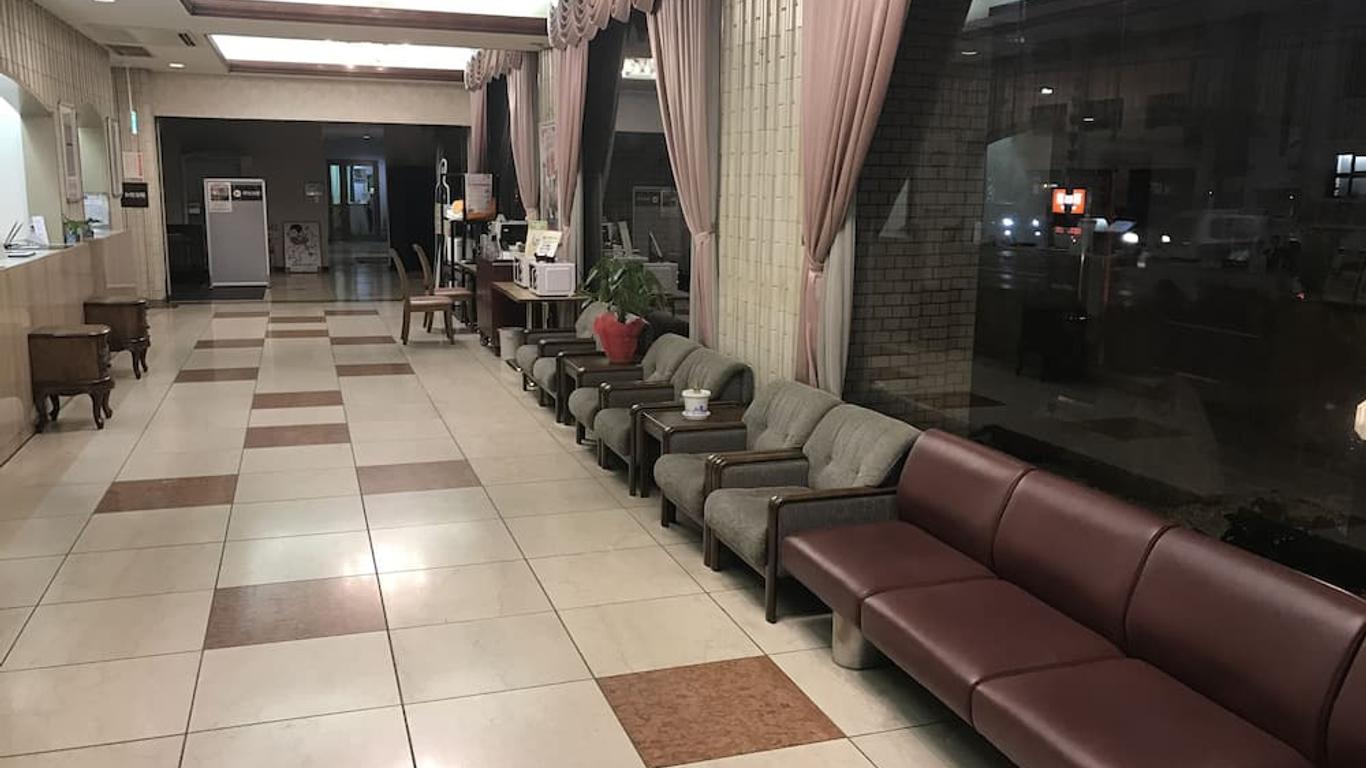 松山皇冠山酒店