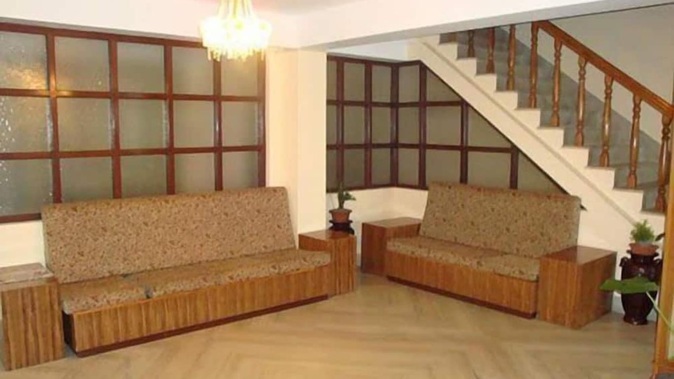 Hotel Royal Residency