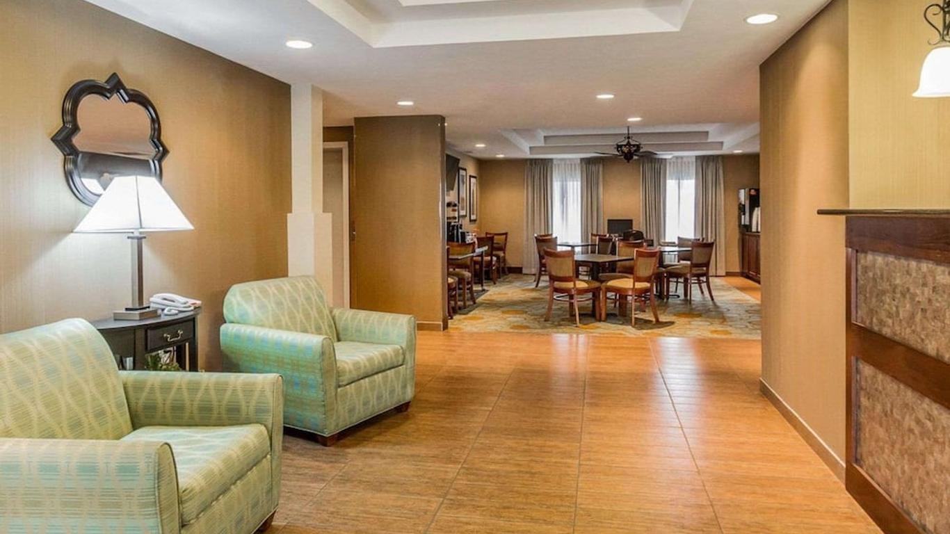 MainStay Suites - 格蘭島