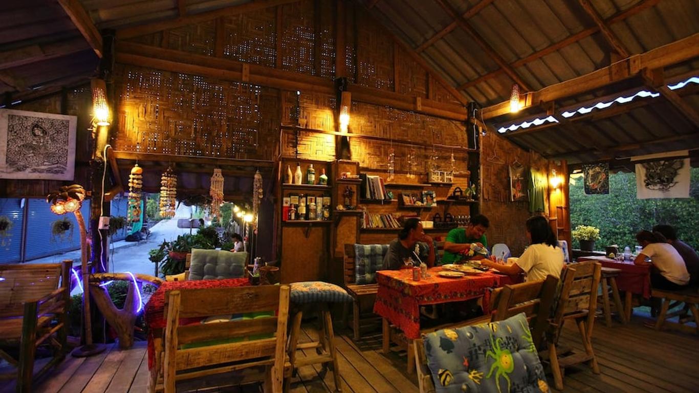 紅圖娜酒店