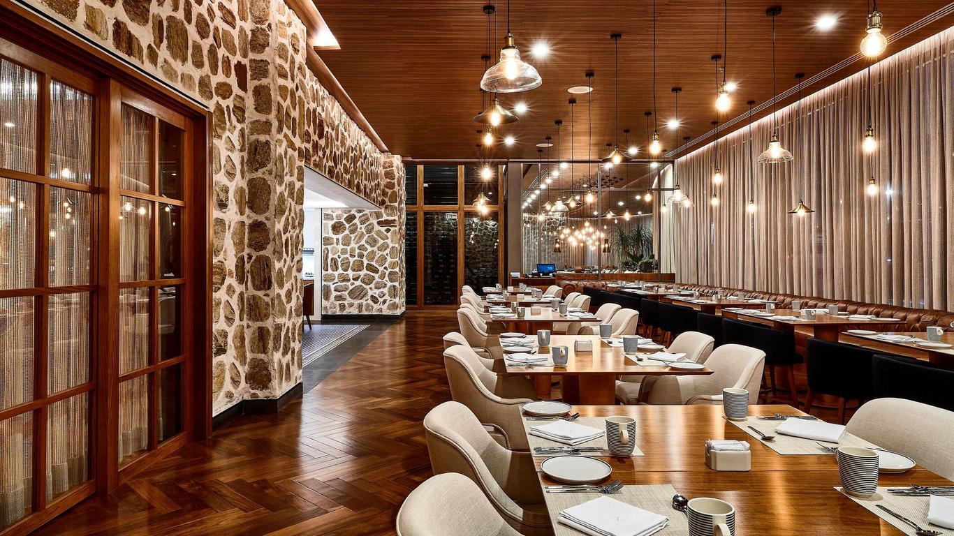 喜來登桑托斯飯店