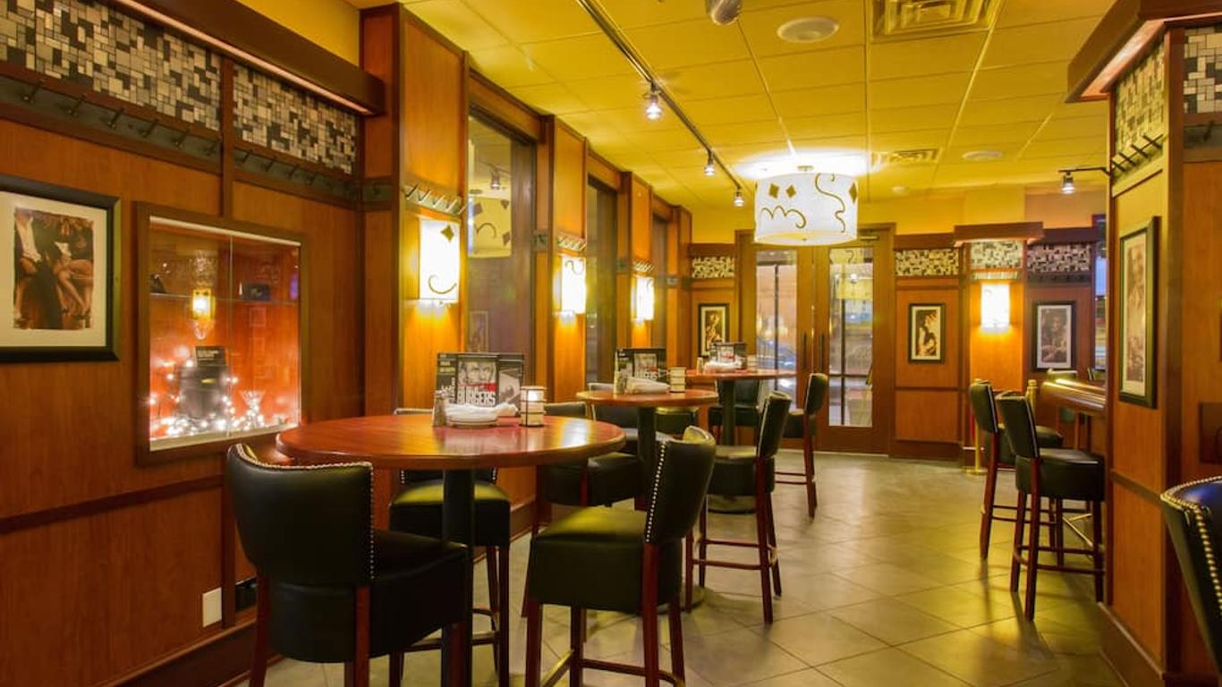 奧黑爾假日酒店 - 芝加哥