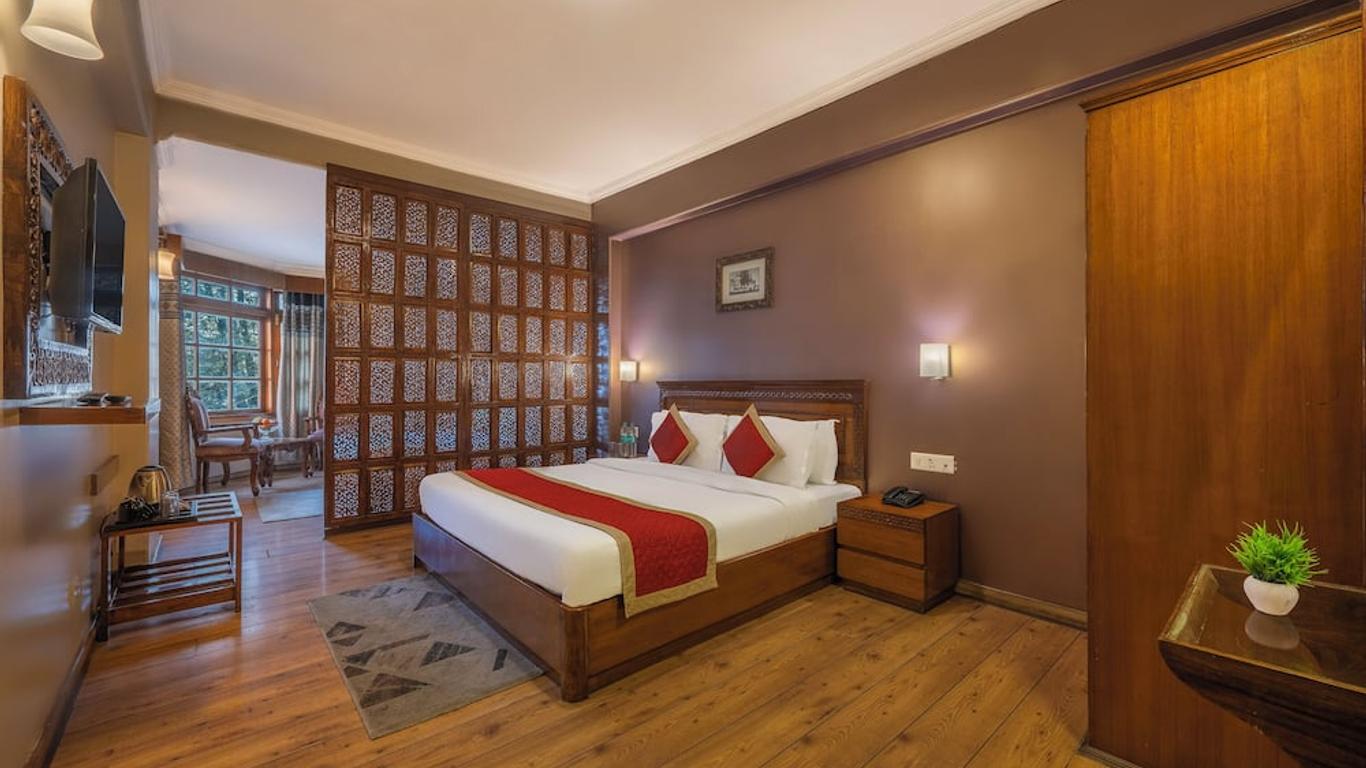 Hotel Wingait Inn
