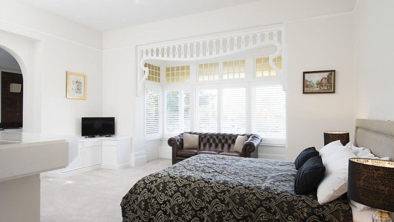 Windmill Hill Lodge