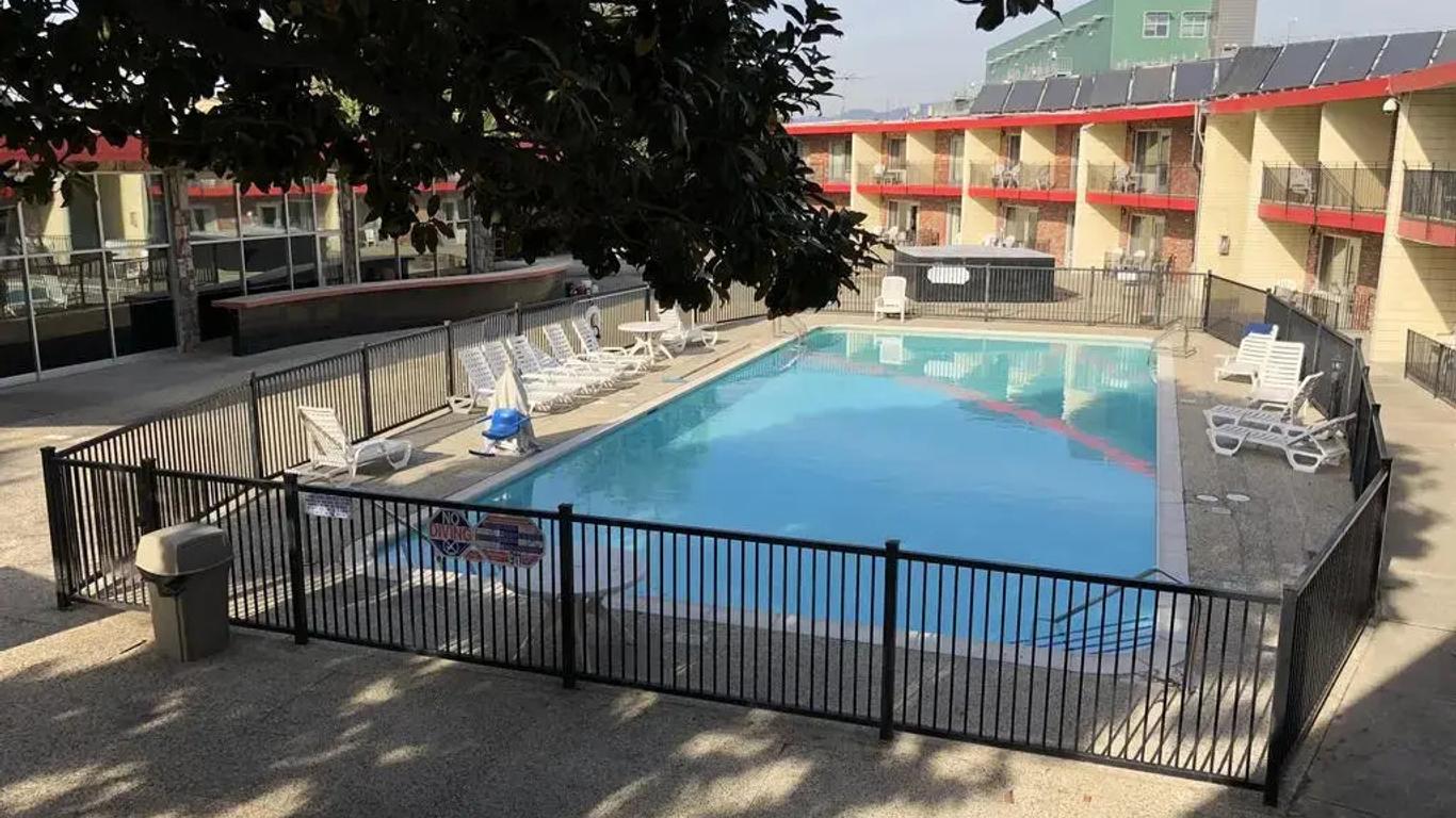 奧克蘭機場生態小屋及套房 - 奥克蘭