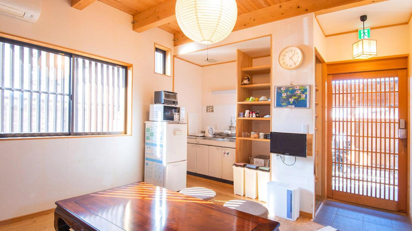 若葉屋旅館