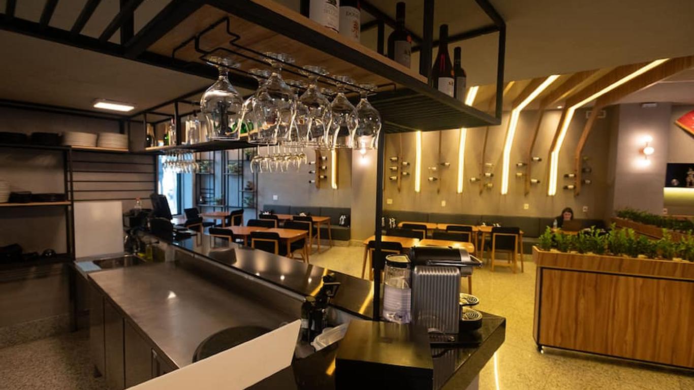 維珍尼亞盧森堡套房酒店 - 貝羅奥利松
