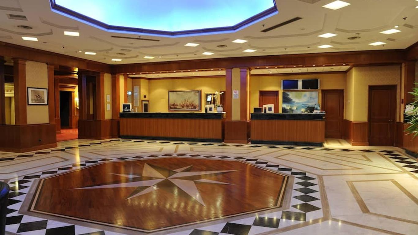 熱那亞會議中心喜來登酒店 - 吉那歐