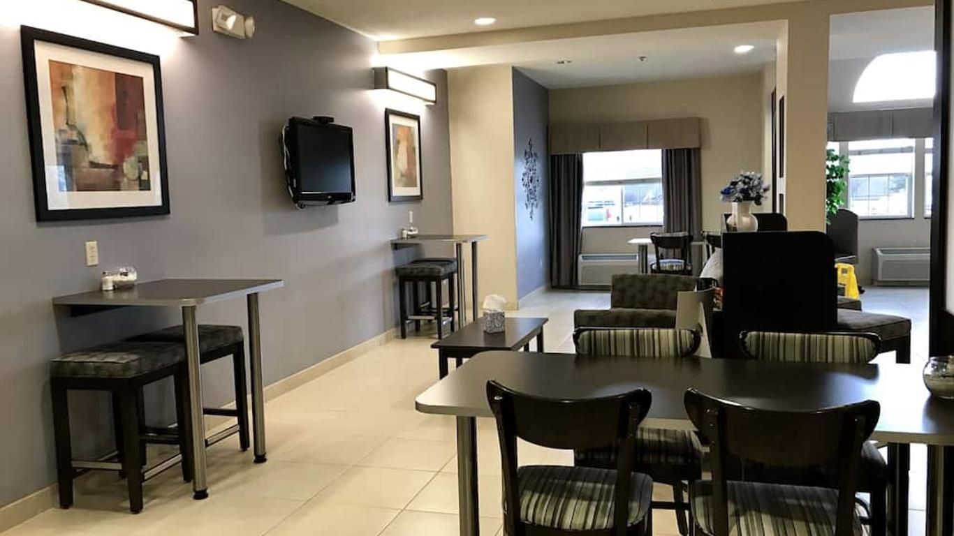 埃爾德哈特溫德姆米克羅套房酒店 - 艾克哈