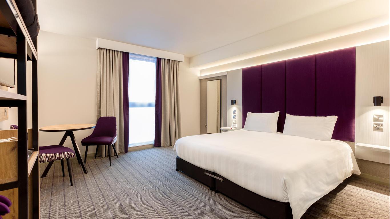 Premier Inn Lon Gatwick Arpt Manor Royal