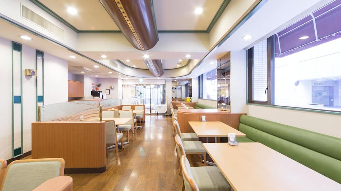 白陽酒店