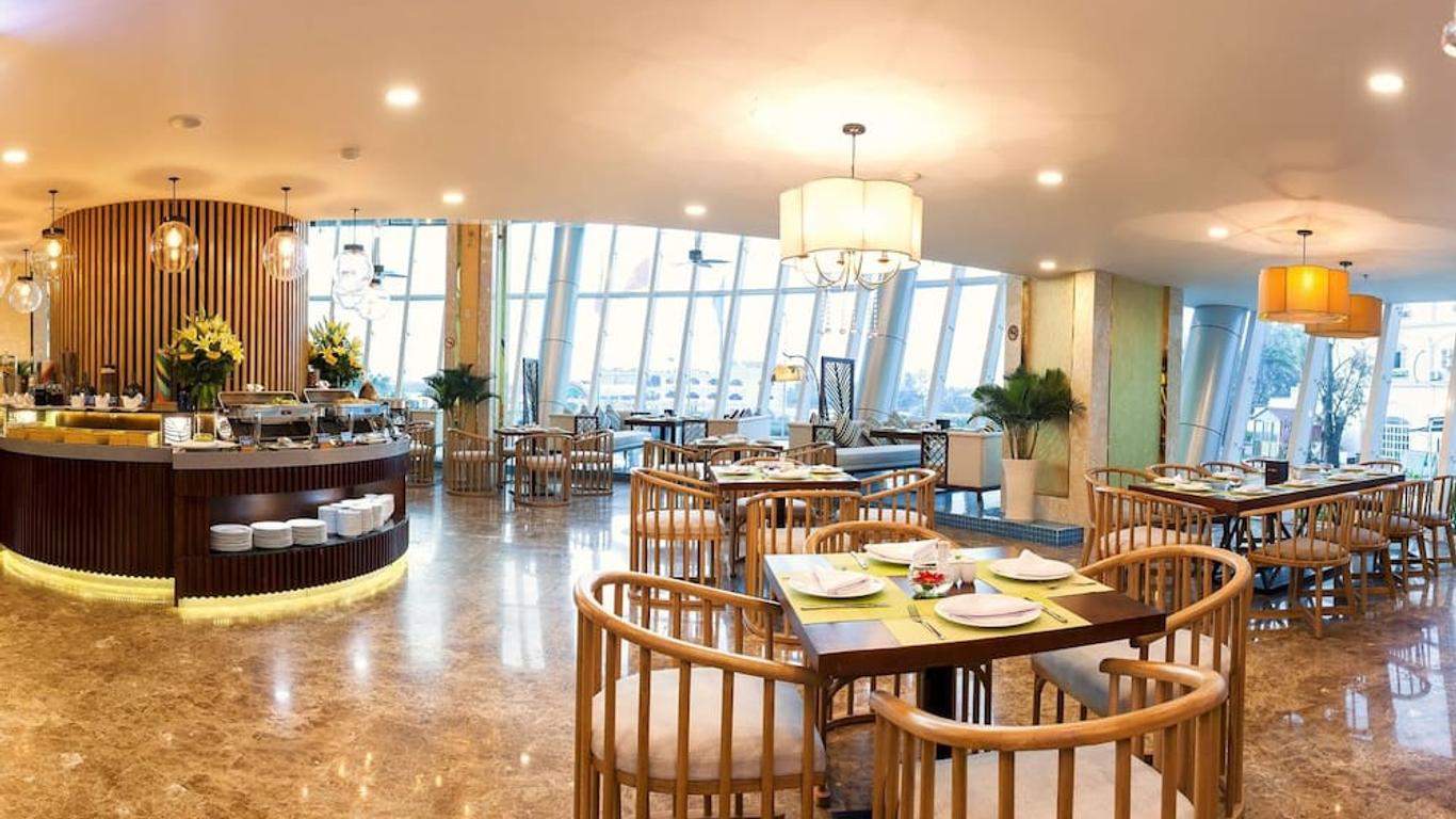 寧橋豪華酒店 - 芹苴