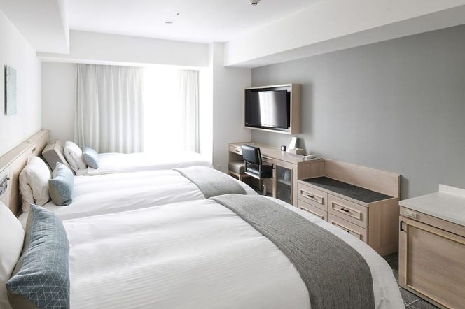 榮站前船舶酒店