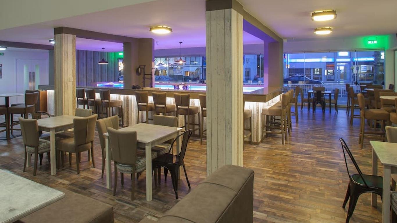 維拉公主公寓酒店 - 帕佛斯