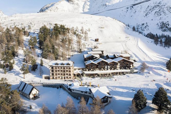 瑞菲拉 2222 米渡假酒店 - 捷馬特