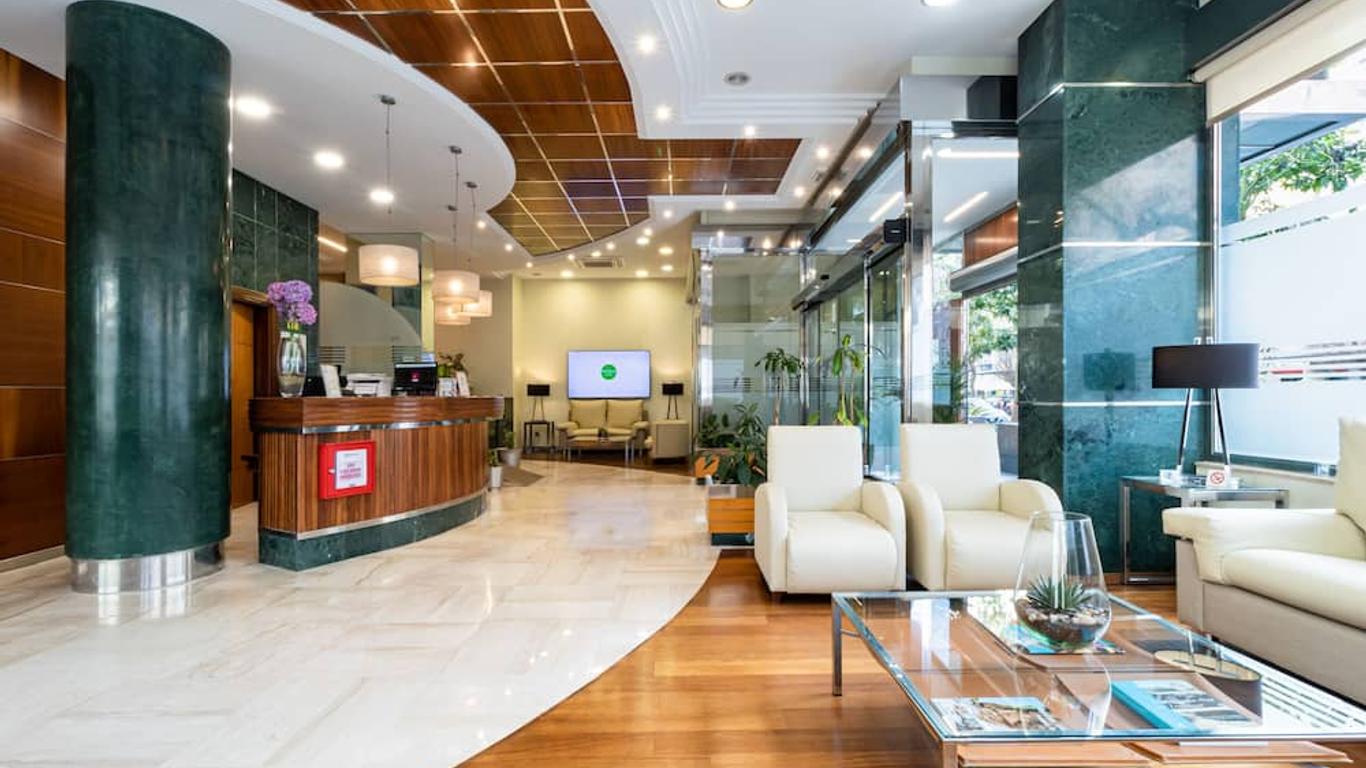 雷吉奧加卡地斯酒店 - 加地斯
