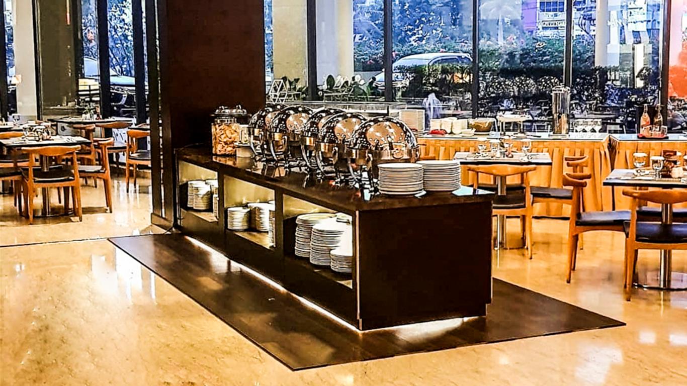 阿斯頓巨港酒店及會議中心 - 巨港