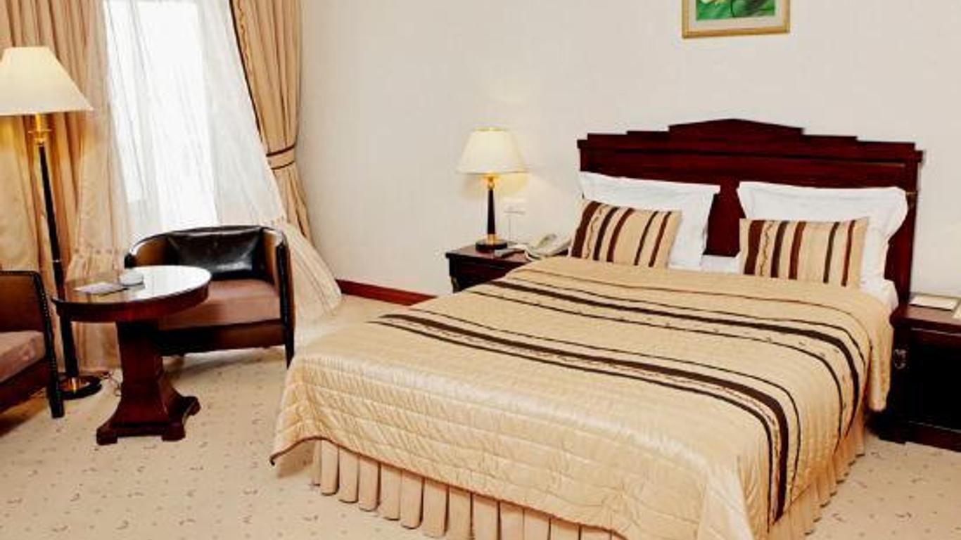 Magistrat Hotel