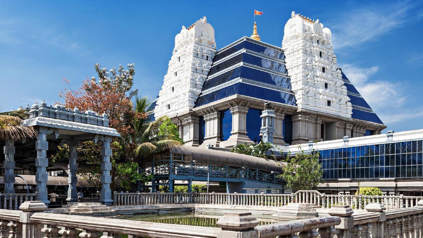 金絲雀藍寶石酒店 - CRN - 邦加羅爾