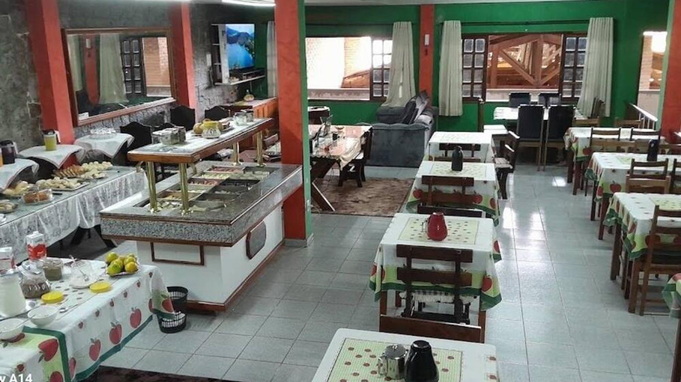 西康荷飯店