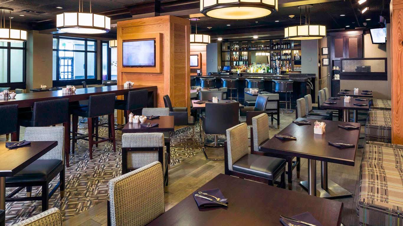 威明頓希爾頓逸林酒店 - 威明頓