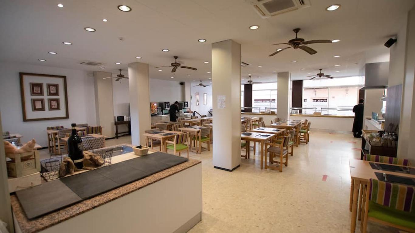 喜悅西班牙酒店 - 卡列亞