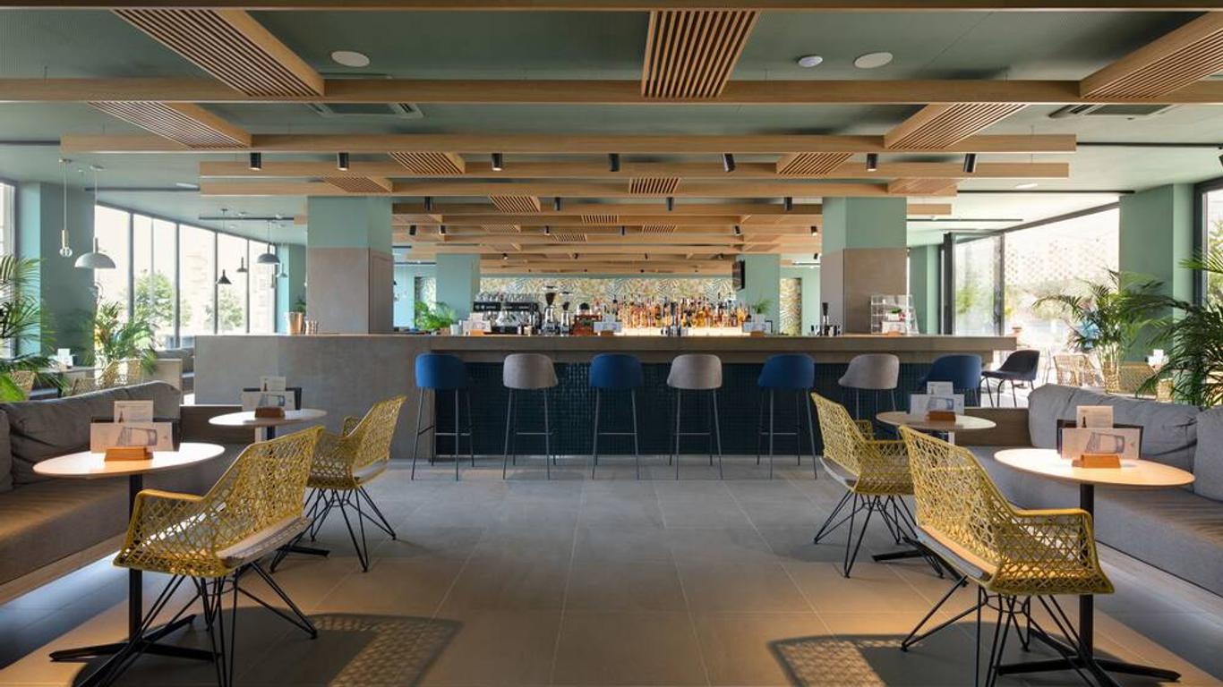水上輪廓水療飯店 - 僅限成人入住