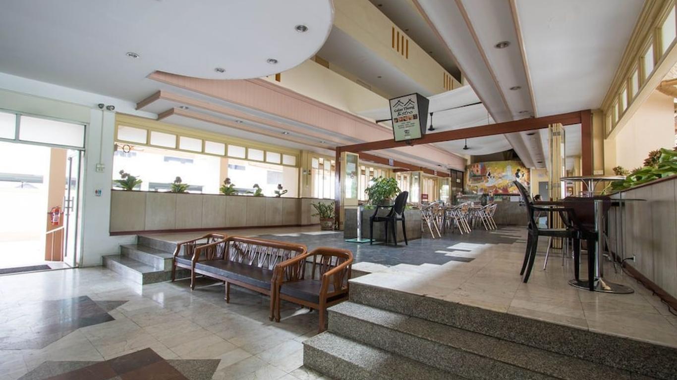 加拉里通塔公寓式酒店