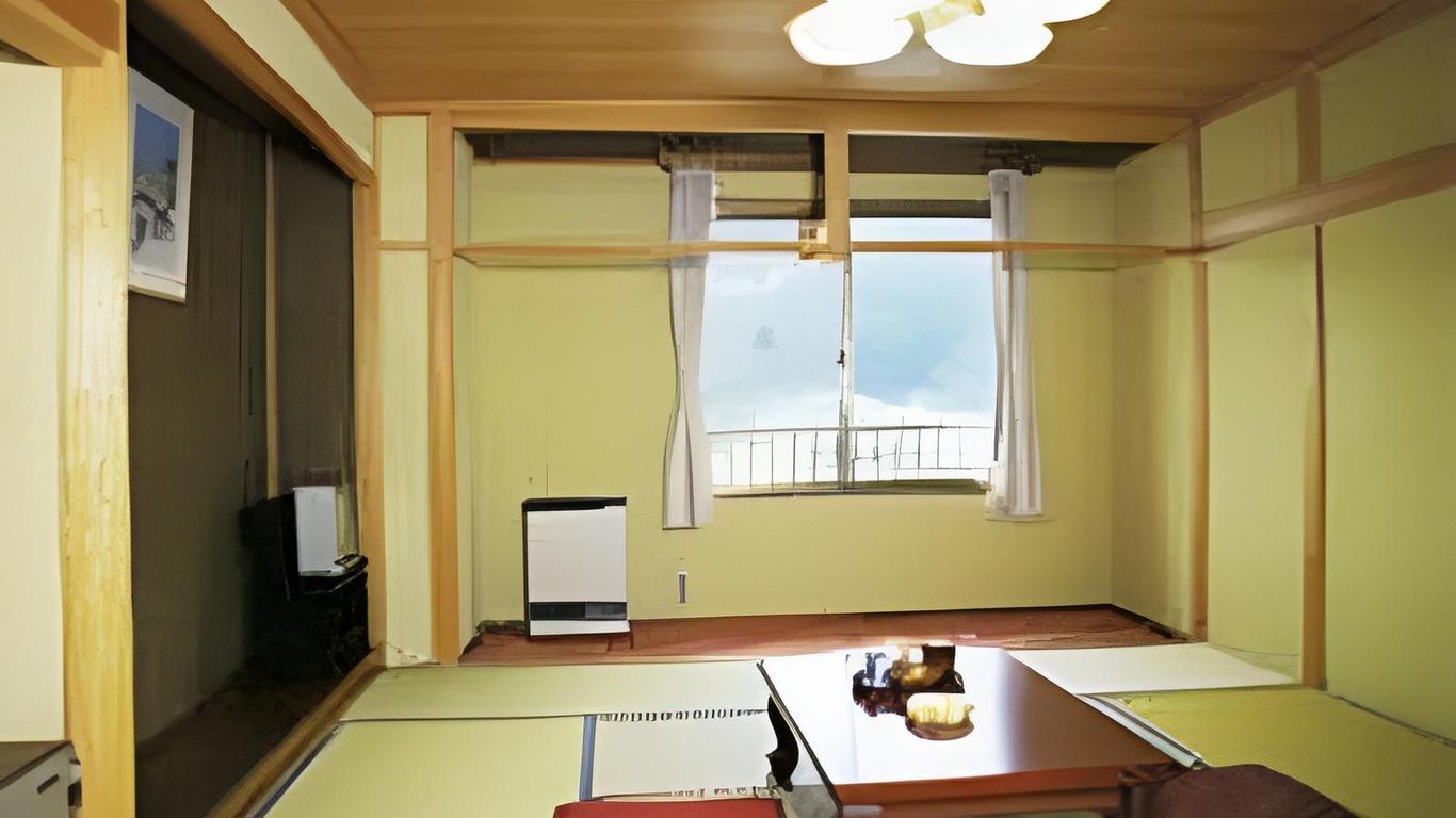 上野滑雪旅館