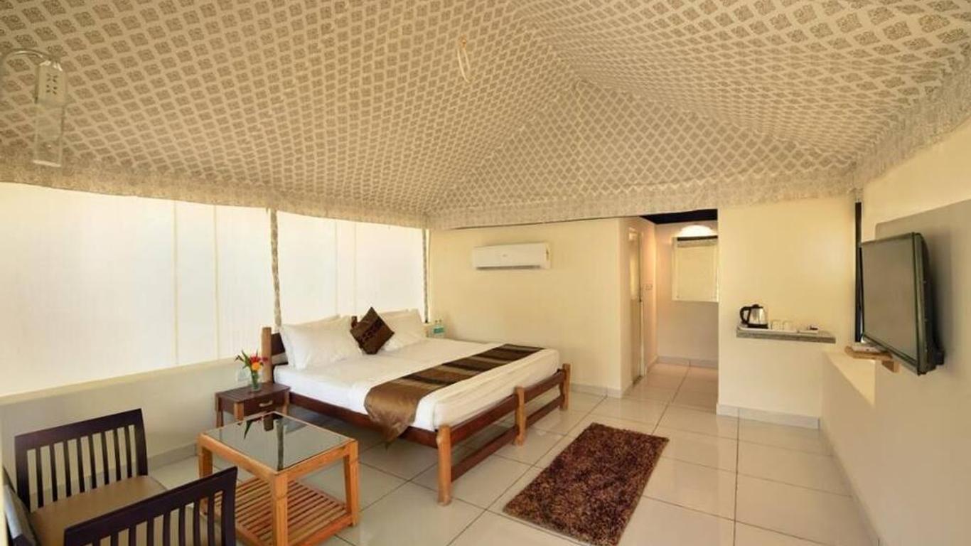 Corbett Woods Resort