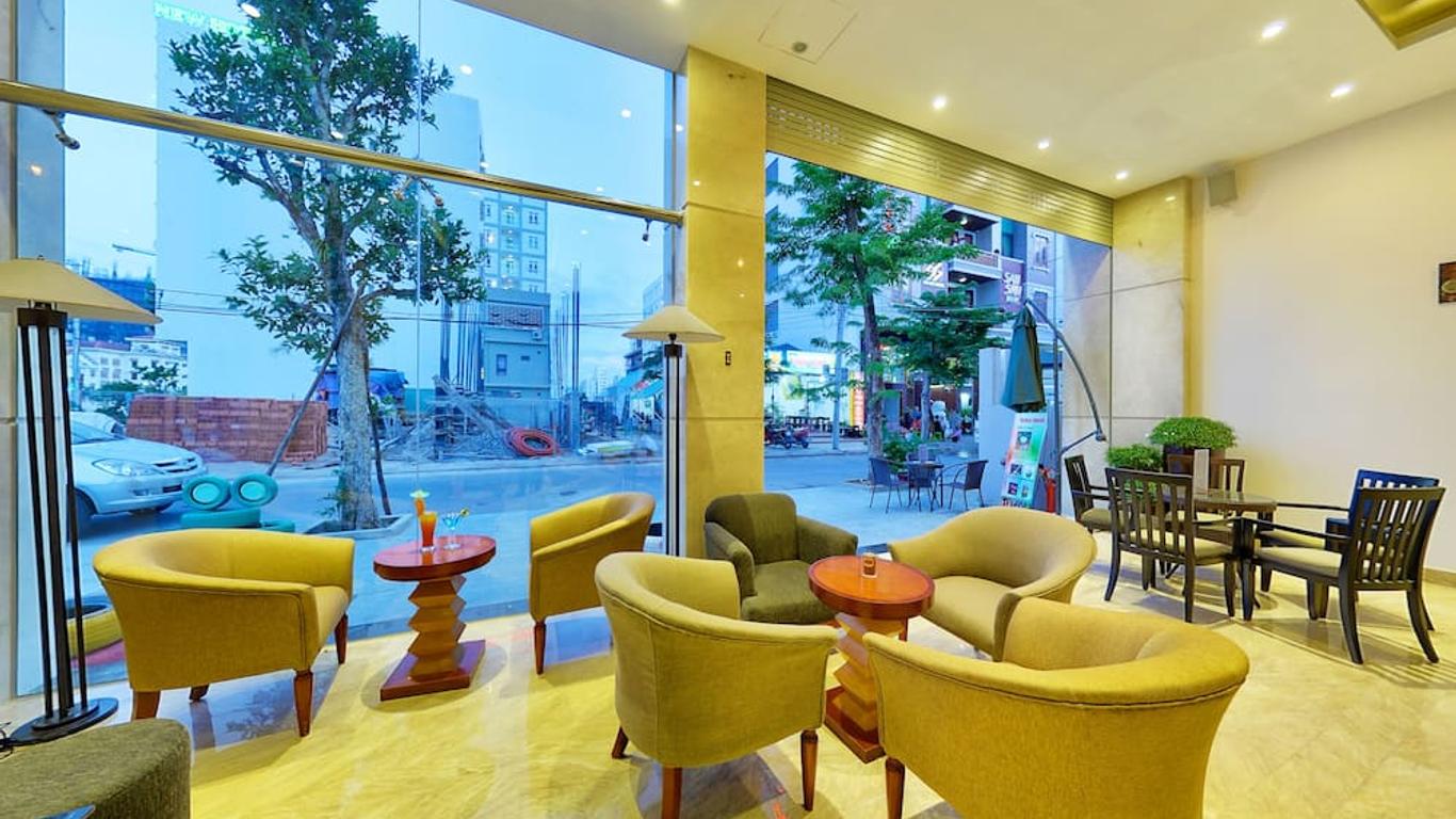 理查科公寓酒店 - 峴港