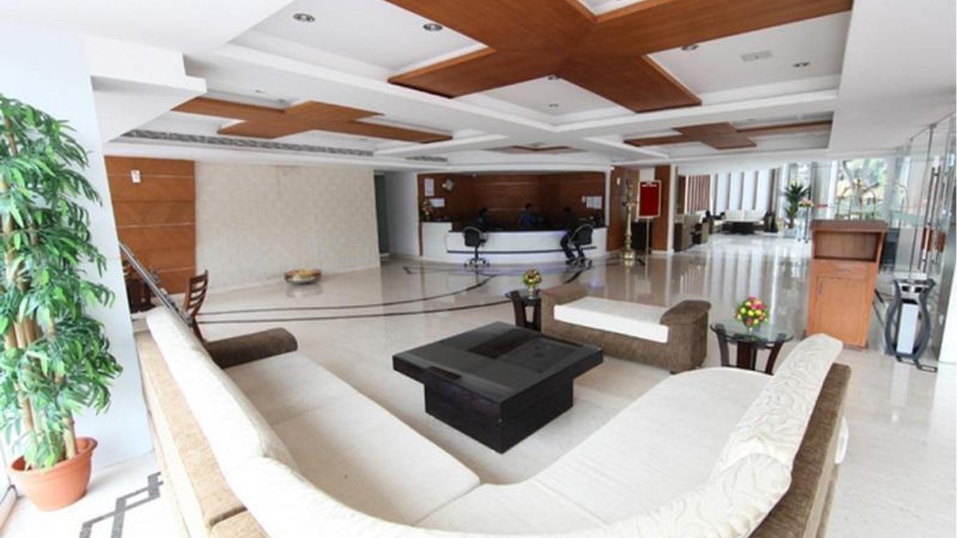 Hotel White Dammar