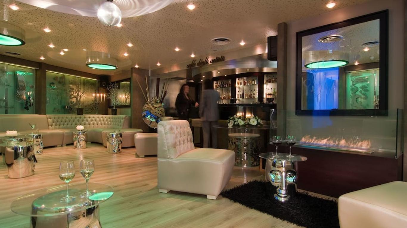 雅典卡里胡酒店 - 雅典