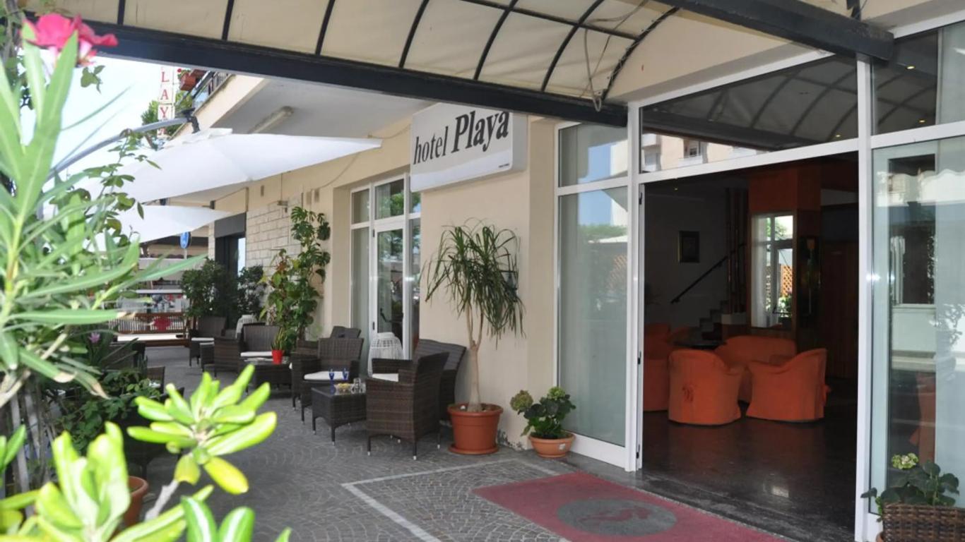 海灘酒店 - 里米尼