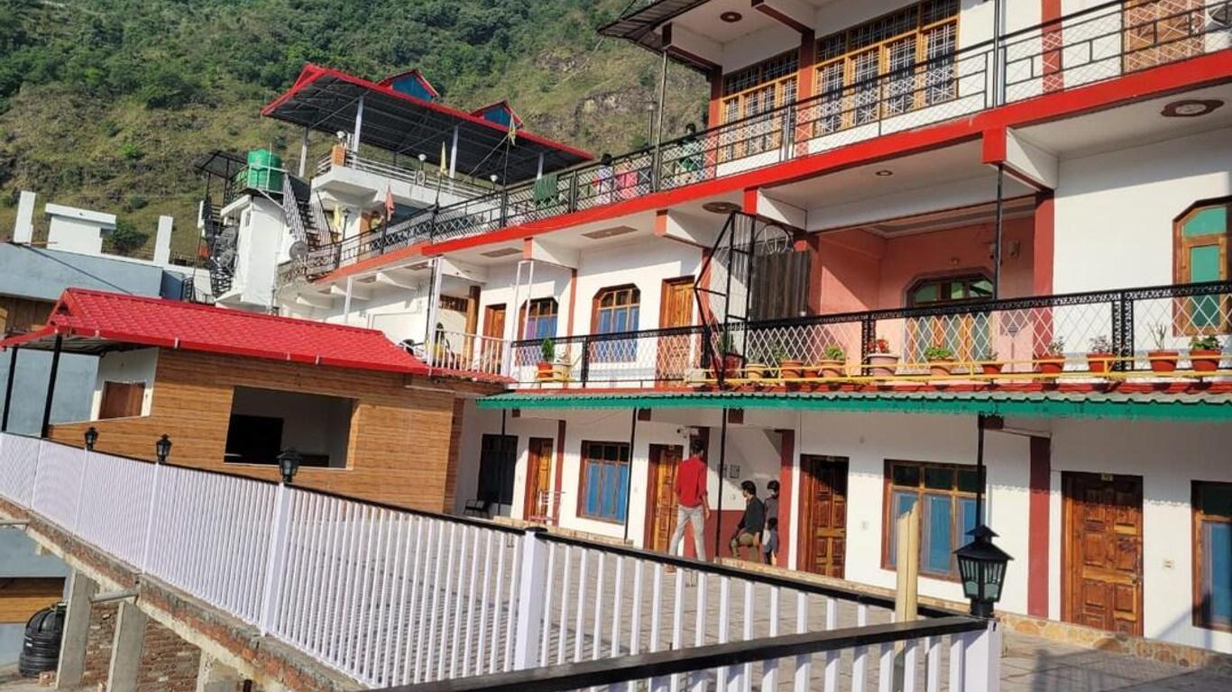 Valley View Hotel
