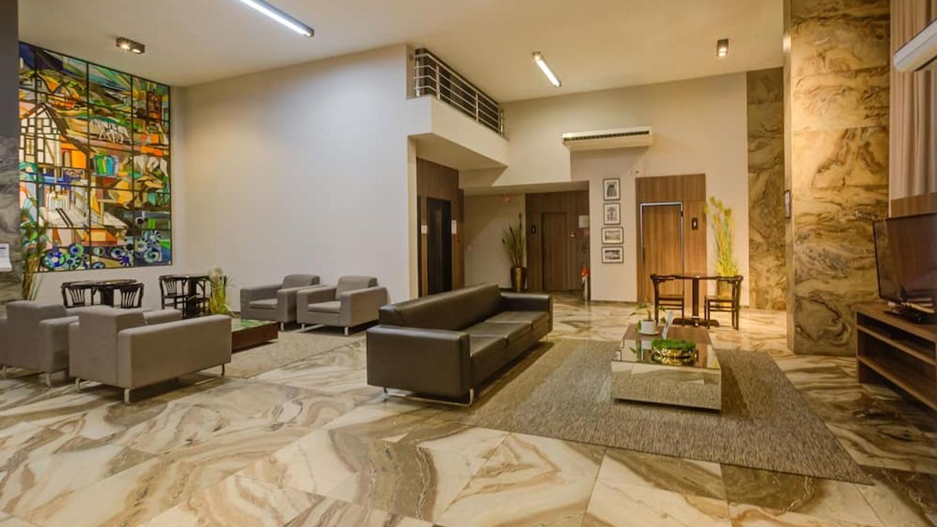 雷克斯布盧梅瑙酒店 - 布魯梅瑞