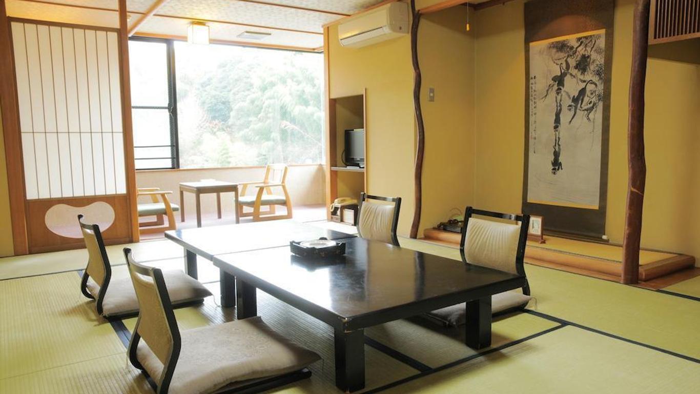 小松家八之坊酒店
