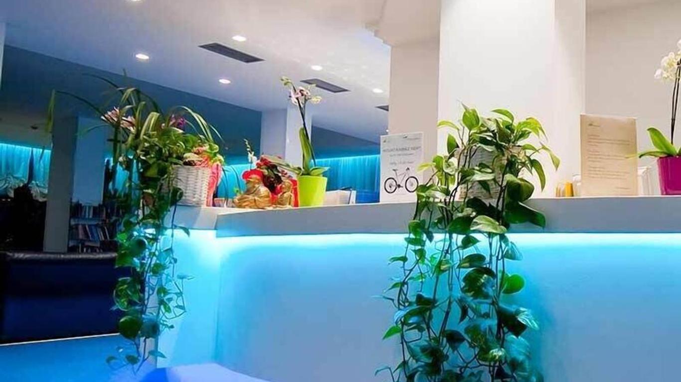 嘉比利酒店