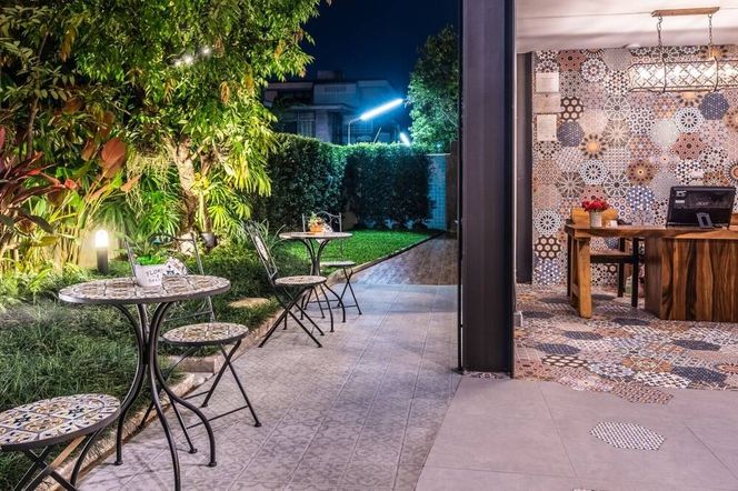 清邁塔佩路大酒店 - 清邁