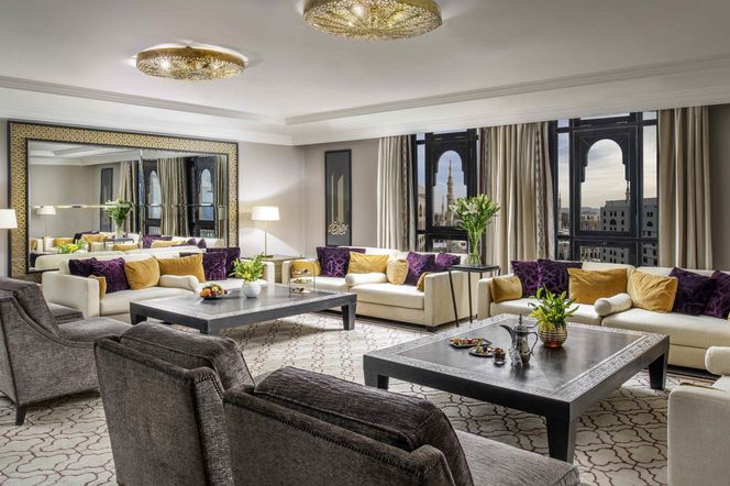 阿爾麥地那沙扎酒店 - 麥地那