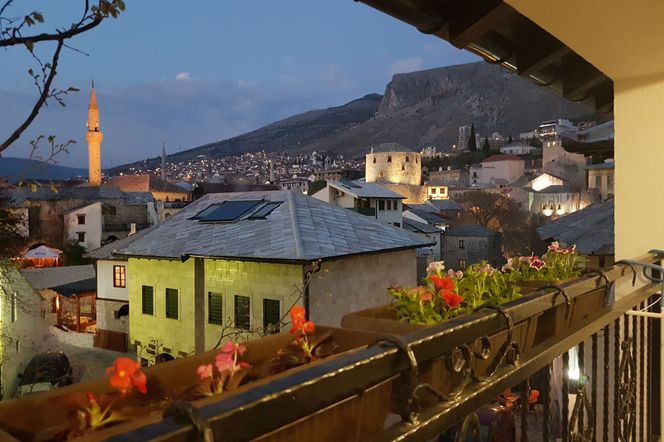 卡達克民宿 - 摩斯塔