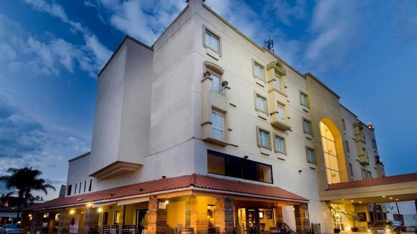 墨西哥廣場卡佩斯瑞酒店 - 雷昂