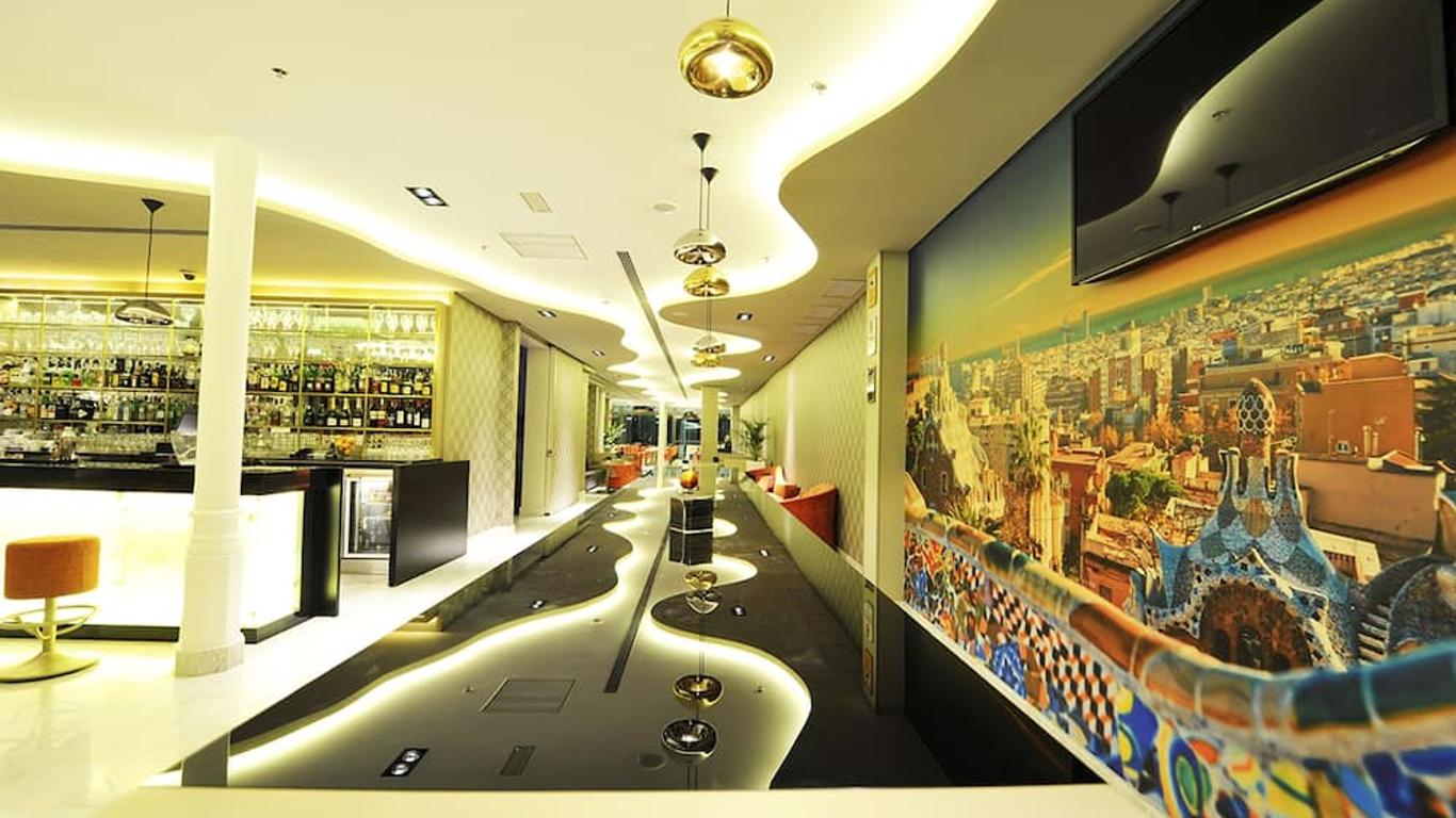 巴塞羅那加泰羅尼亞廣場靛藍酒店 - 巴塞隆拿