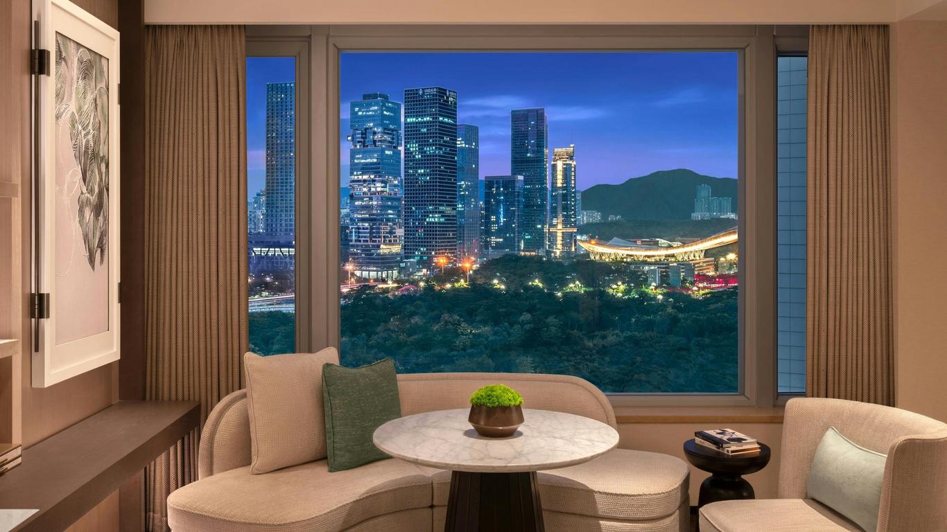 深圳星河麗思卡爾頓酒店