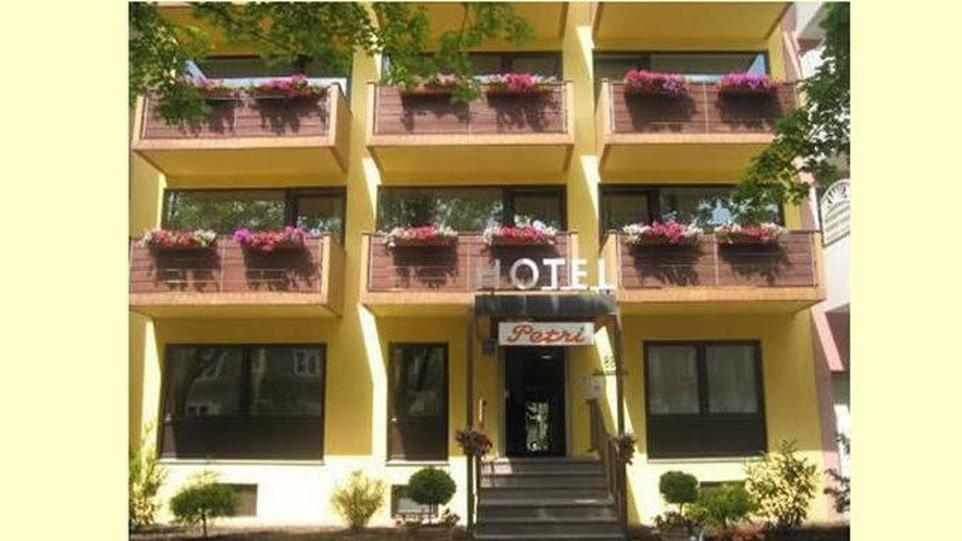 Hotel Petri