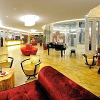 豪斯沃爾夫阿爾卑斯宮新平衡豪華度假酒店 - 薩爾巴赫-辛特克雷姆