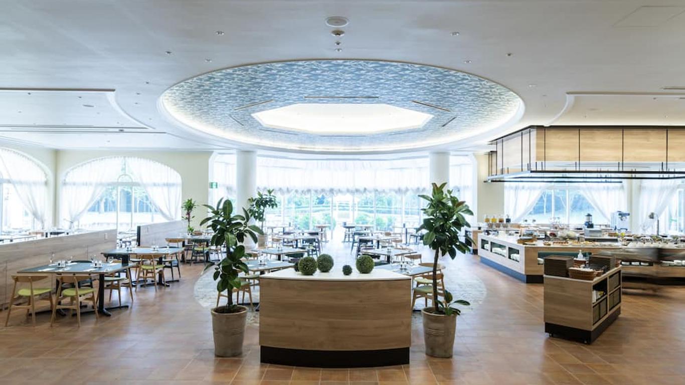 豪斯登堡日航酒店