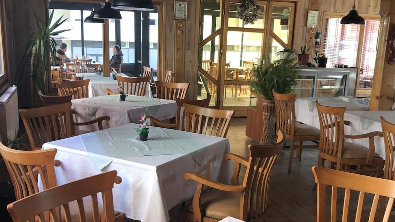 鄧尼斯及 Spa 飯店