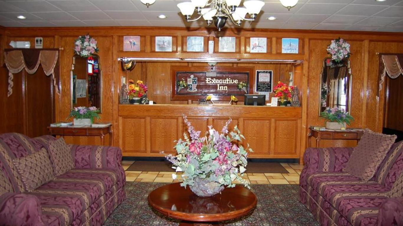 斯普林代爾行政客棧&套房酒店