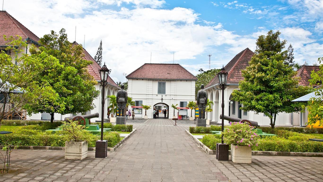 Maranatha Grand Hotel